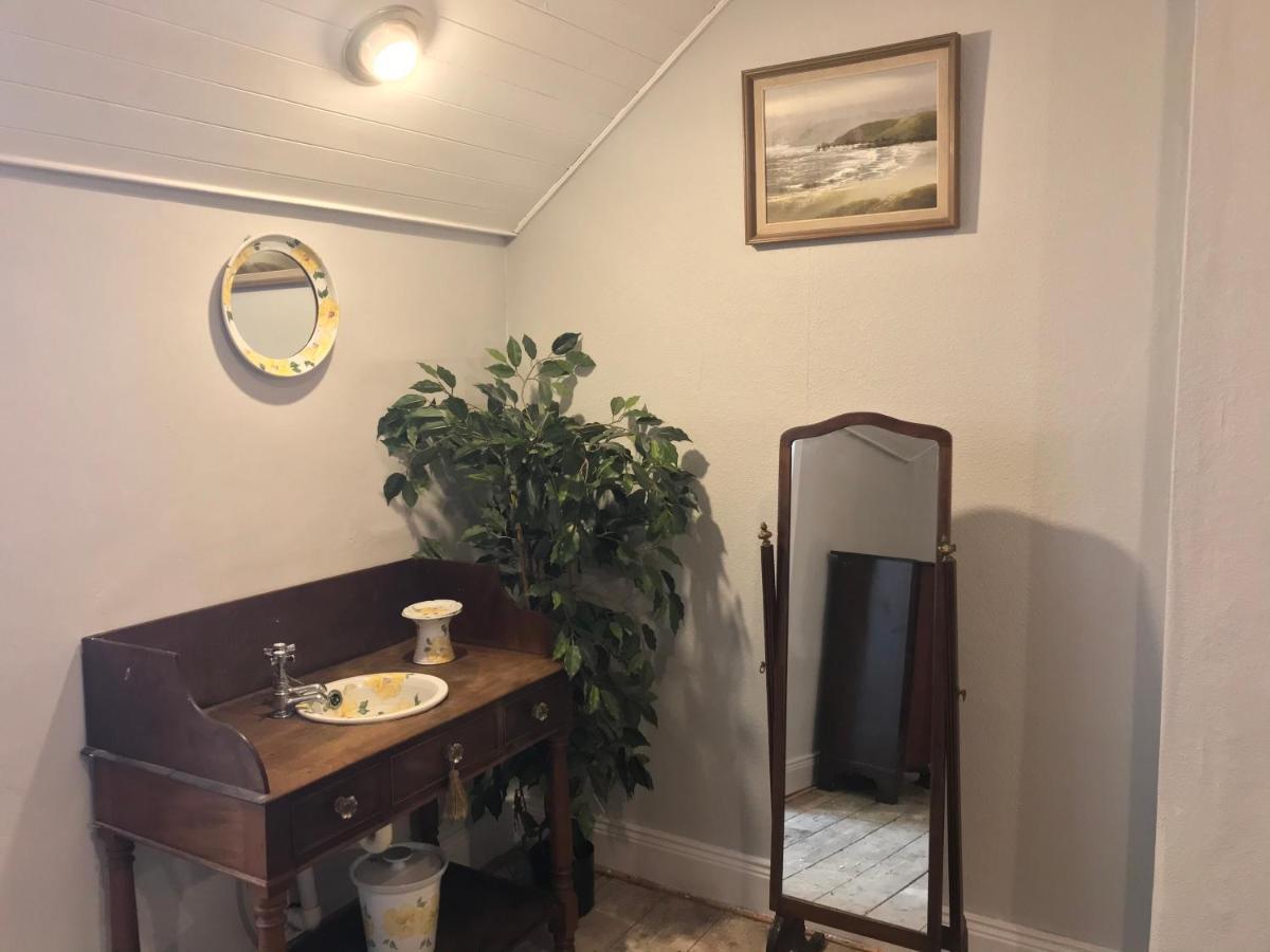 Вилла Parisian Style Townhouse Carrick-on-Shannon Экстерьер фото