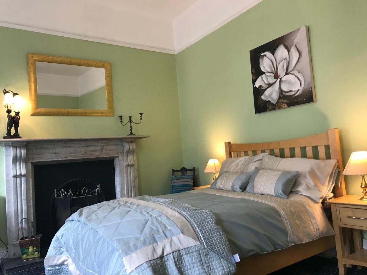 Вилла Parisian Style Townhouse Carrick-on-Shannon Экстерьер фото