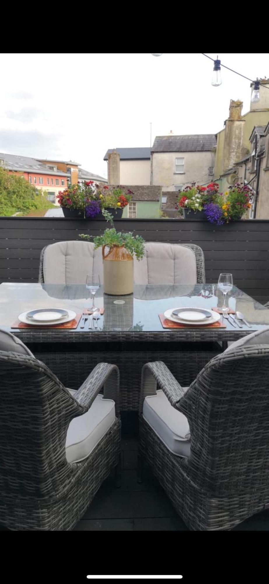 Вилла Parisian Style Townhouse Carrick-on-Shannon Экстерьер фото